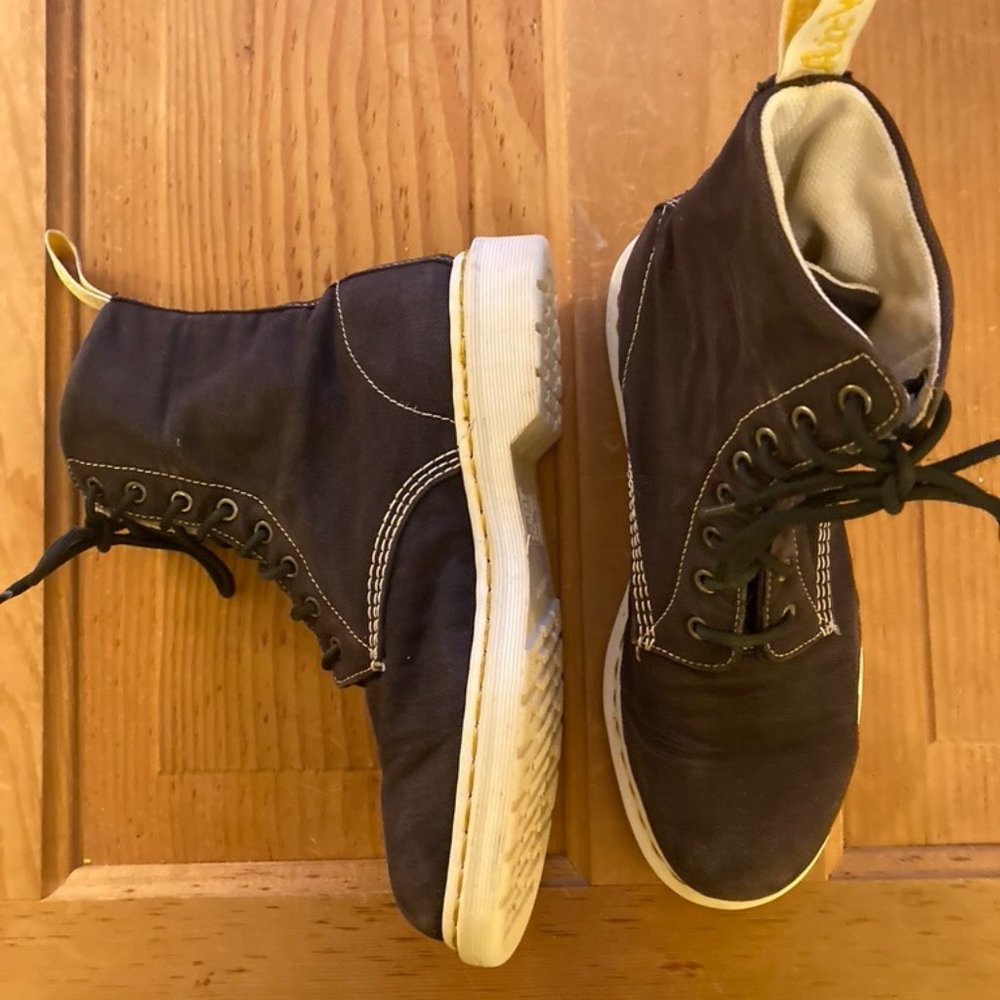 Dr. Martens Men's Black Canvas Eight Eyelet Boot